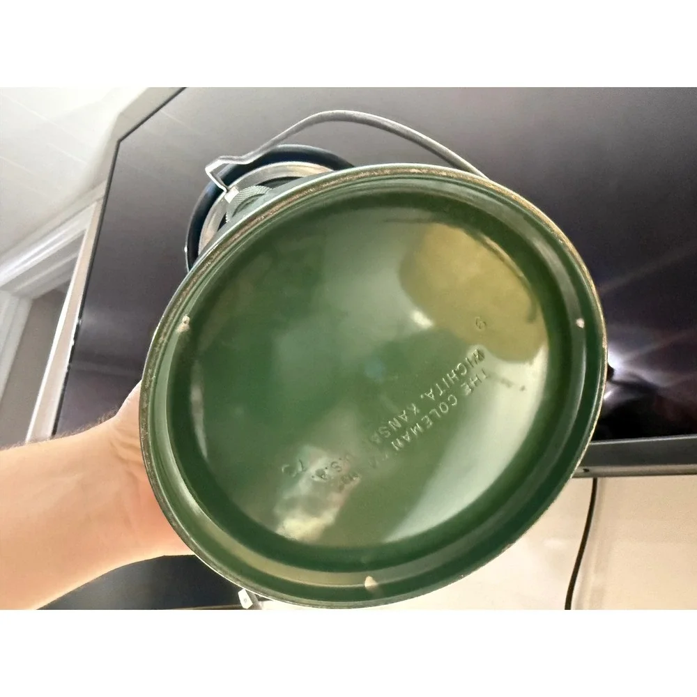 Vintage Coleman 220H Lantern Green Double Mantle Gas Camping Light 1973 USA